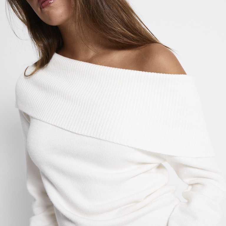 Off-shoulder knit sweater "Felicia"